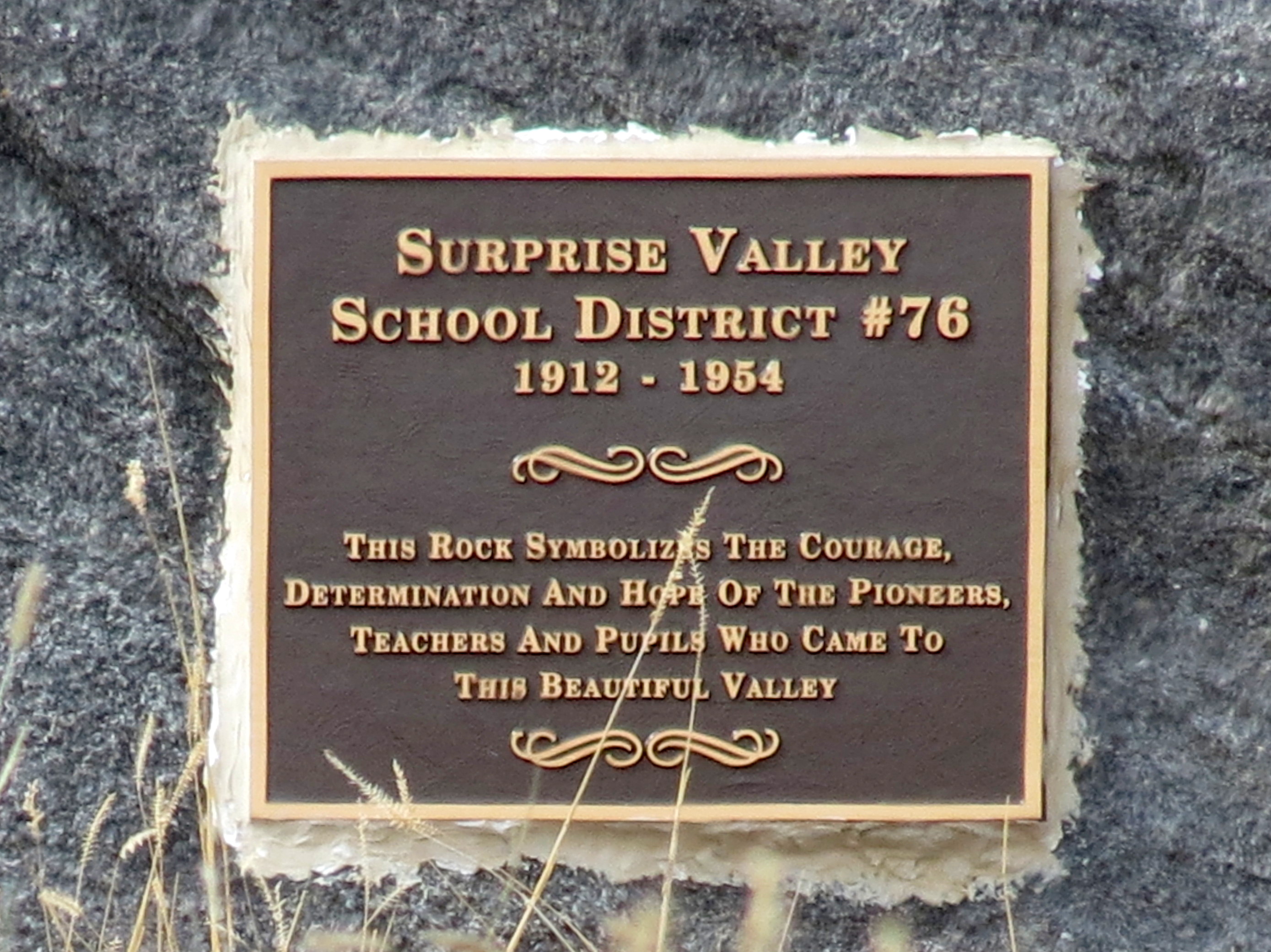 Surprise Valley School District 76, 1912-1954, 		Tsp 6, 7 	Rge 25,26 2 	W of the Meridian,   Surprise Valley,section 15  township 3 range 22 west of the second meridian, Viceroy P.O. Sec.12, Twp.6, R.26, W2  